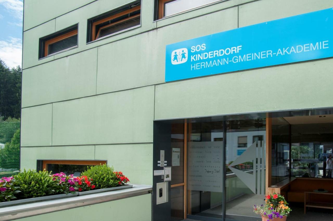 Hermann-Gmeiner-Akademie Otel İnnsbruck Dış mekan fotoğraf